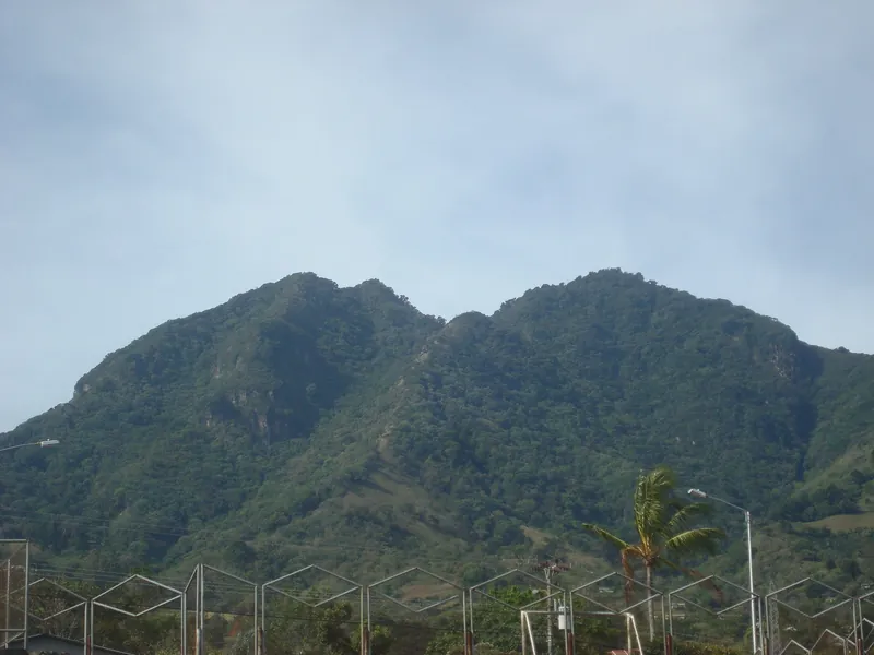 Pico Blanco and Cerro Bandera peaks in the Cerros de Escazú