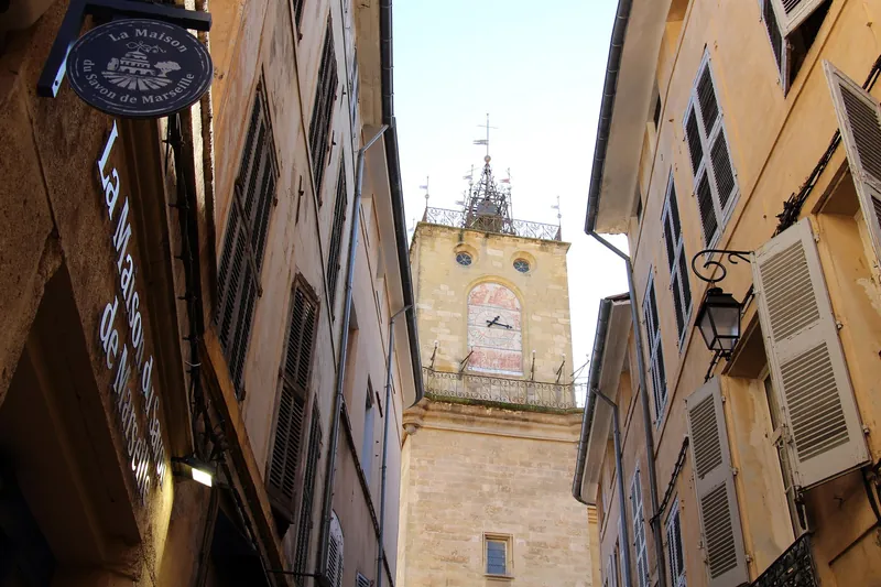 Uhrturm Tour de l'Horloge von 1510 in der Altstadt von Aix-en-Provence