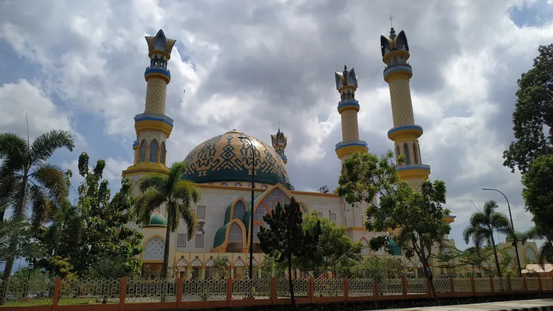 Islamic Center in Mataram on Lombok, the largest mosque in West Nusa Tenggara province