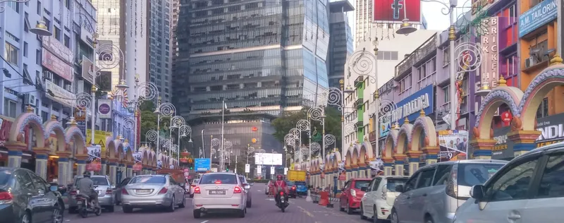 Jalan Tun Sambanthan im indischen Viertel Brickfields (Little India) in Kuala Lumpur