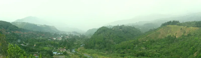 Bajareque über dem Tal von Boquete (der feine Dauernieselregen der Hochlagen von Chiriquí hält oft tagelang an)