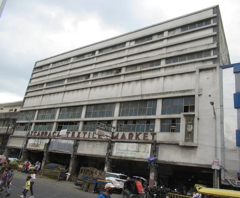 Azcarraga Textile Market an der C. M. Recto Avenue im Marktviertel Divisoria, Manila