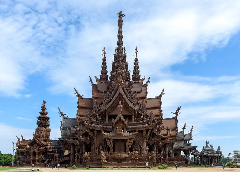 Sanctuary of Truth in Pattaya, ein komplett aus Teakholz gebauter Tempelbau